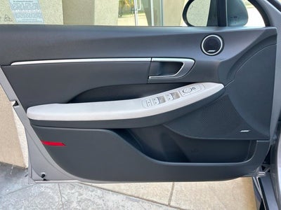 2023 Hyundai SONATA HYBRID SEL CERTIFIED