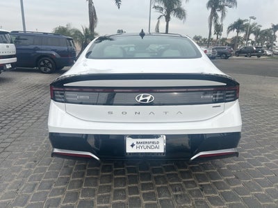 2026 Hyundai SONATA HYBRID SEL