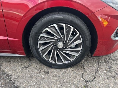 2023 Hyundai SONATA HYBRID SEL CERTIFIED