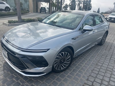 2026 Hyundai SONATA HYBRID SEL