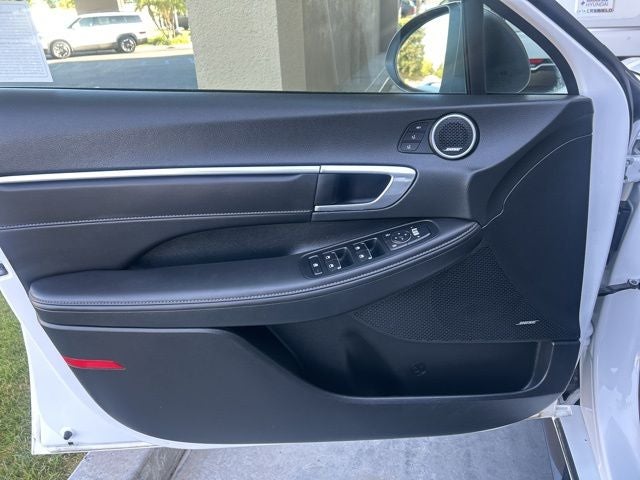 2023 Hyundai SONATA HYBRID Limited CERTIFIED