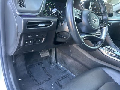 2023 Hyundai SONATA HYBRID Limited CERTIFIED