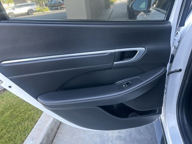 2023 Hyundai SONATA HYBRID Limited CERTIFIED