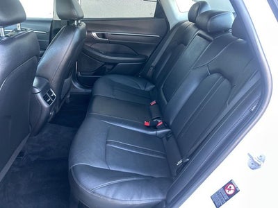 2023 Hyundai SONATA HYBRID Limited CERTIFIED