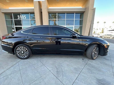 2023 Hyundai SONATA HYBRID Limited CERTIFIED