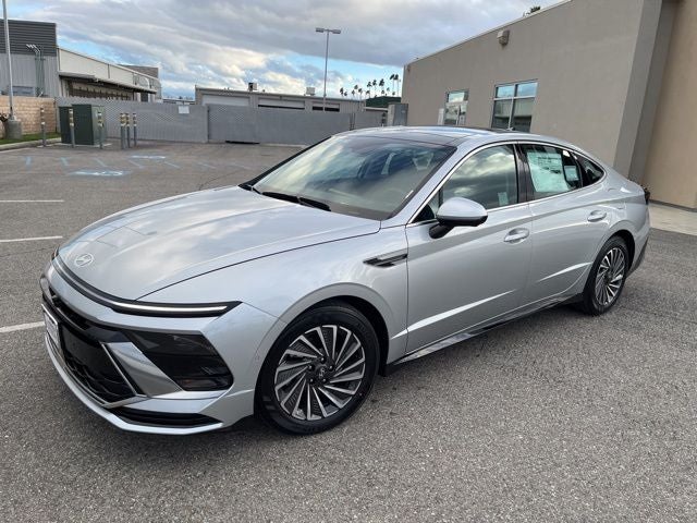2026 Hyundai SONATA HYBRID Limited