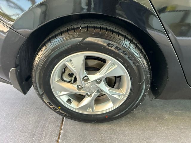 2023 Hyundai ELANTRA SE CERTIFIED