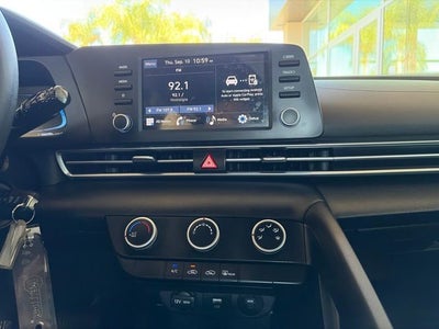 2025 Hyundai ELANTRA SE CERTIFIED