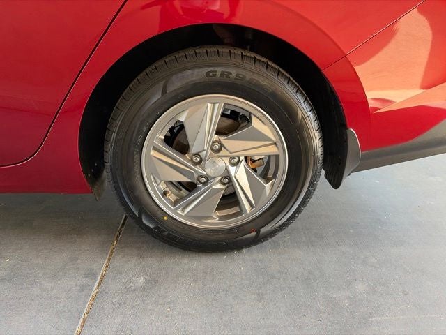 2025 Hyundai ELANTRA SE CERTIFIED