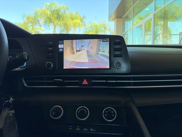 2025 Hyundai ELANTRA SE CERTIFIED