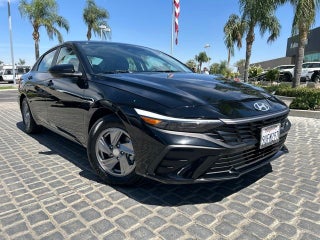 2025 Hyundai ELANTRA SE CERTIFIED