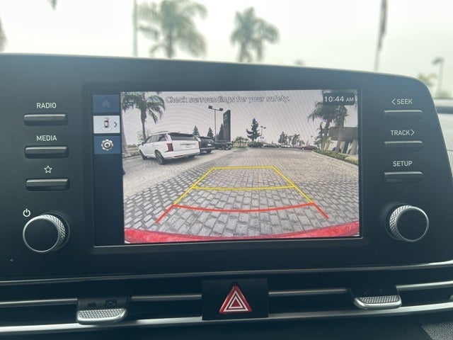 2025 Hyundai ELANTRA SE CERTIFIED