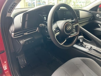 2025 Hyundai ELANTRA SE CERTIFIED