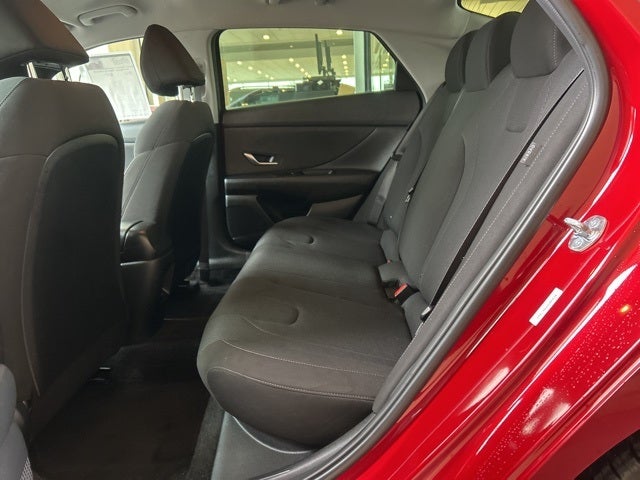 2025 Hyundai ELANTRA SE CERTIFIED