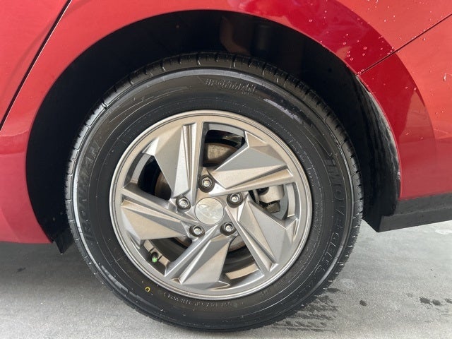 2025 Hyundai ELANTRA SE CERTIFIED