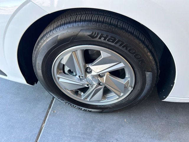 2026 Hyundai ELANTRA SE CERTIFIED