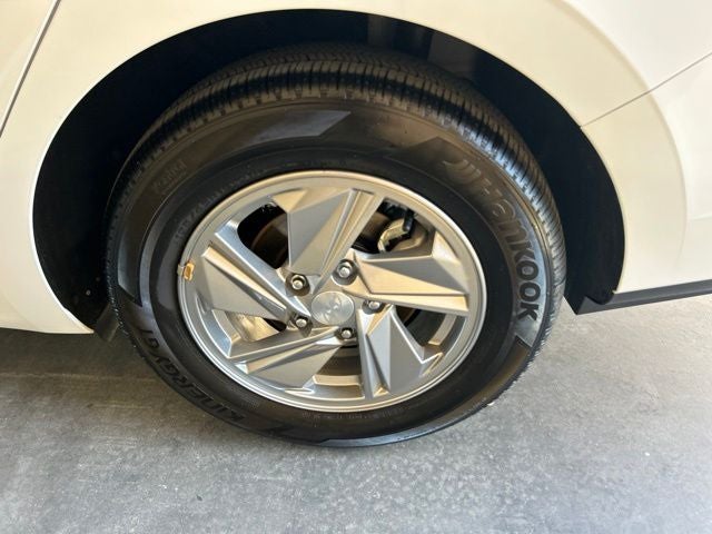 2026 Hyundai ELANTRA SE CERTIFIED
