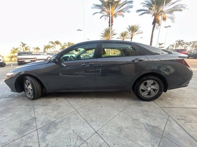 2025 Hyundai ELANTRA SE CERTIFIED