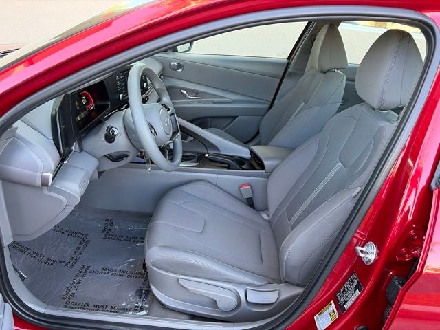 2025 Hyundai ELANTRA SE CERTIFIED