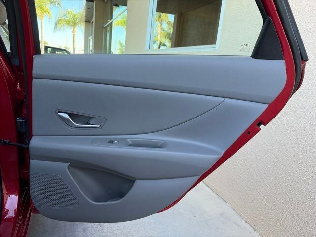 2025 Hyundai ELANTRA SE CERTIFIED
