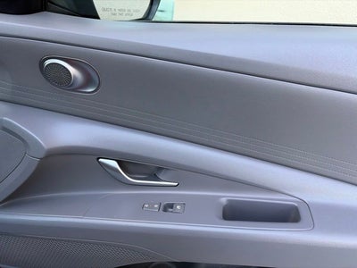 2025 Hyundai ELANTRA SE CERTIFIED