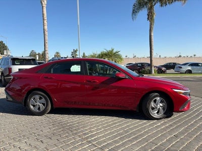 2025 Hyundai ELANTRA SE CERTIFIED