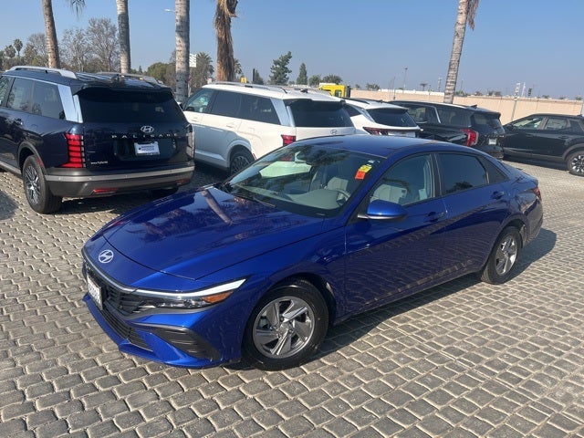 2025 Hyundai ELANTRA SE CERTIFIED