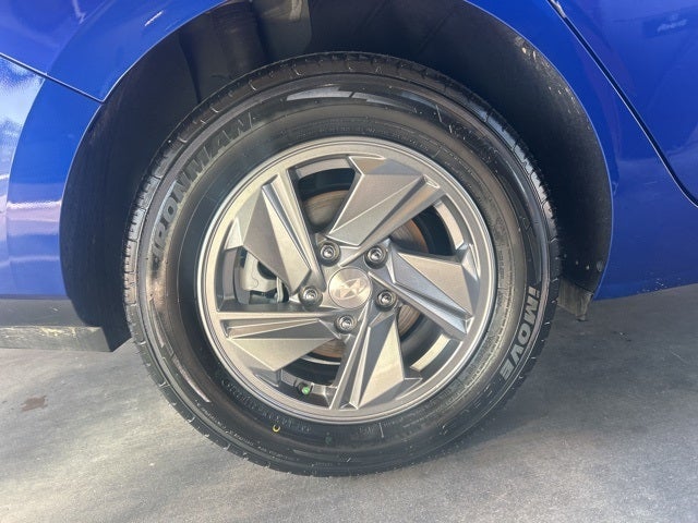 2025 Hyundai ELANTRA SE CERTIFIED