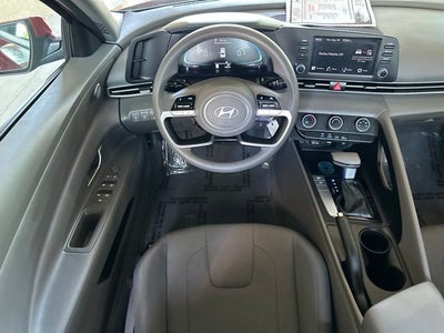2025 Hyundai ELANTRA SE CERTIFIED