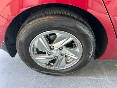 2025 Hyundai ELANTRA SE CERTIFIED