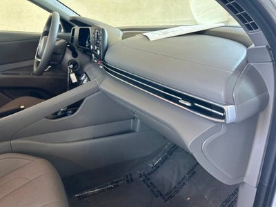 2025 Hyundai ELANTRA SE CERTIFIED