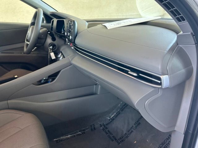 2025 Hyundai ELANTRA SE CERTIFIED