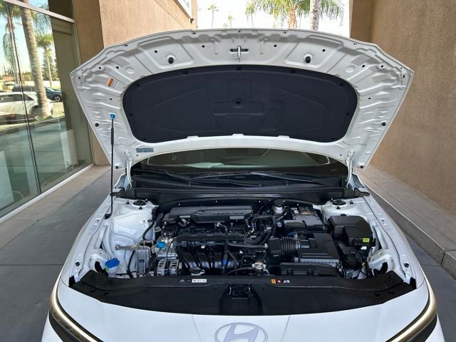 2025 Hyundai ELANTRA SE CERTIFIED