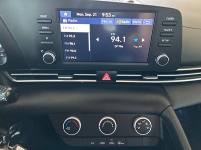 2025 Hyundai ELANTRA SE CERTIFIED