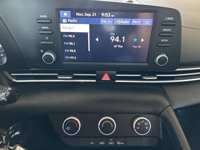 2025 Hyundai ELANTRA SE CERTIFIED
