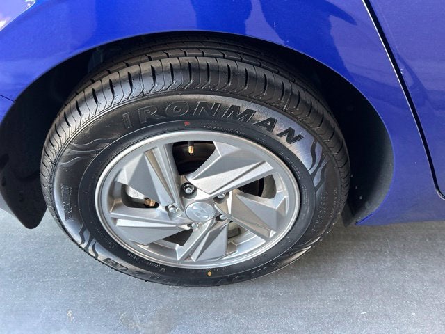 2025 Hyundai ELANTRA SE CERTIFIED