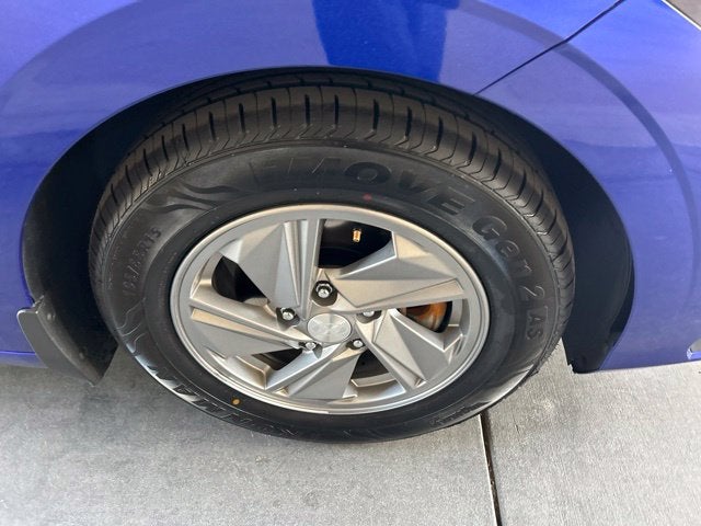2025 Hyundai ELANTRA SE CERTIFIED