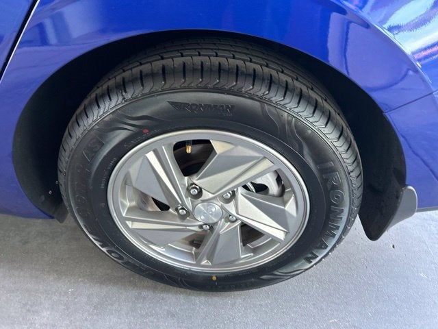 2025 Hyundai ELANTRA SE CERTIFIED
