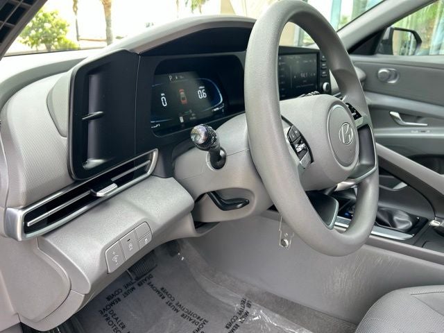 2025 Hyundai ELANTRA SE CERTIFIED