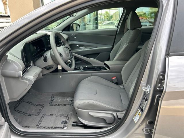 2025 Hyundai ELANTRA SE CERTIFIED