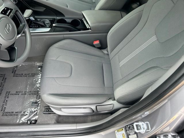 2025 Hyundai ELANTRA SE CERTIFIED