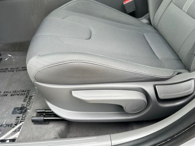 2025 Hyundai ELANTRA SE CERTIFIED