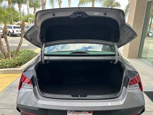 2025 Hyundai ELANTRA SE CERTIFIED
