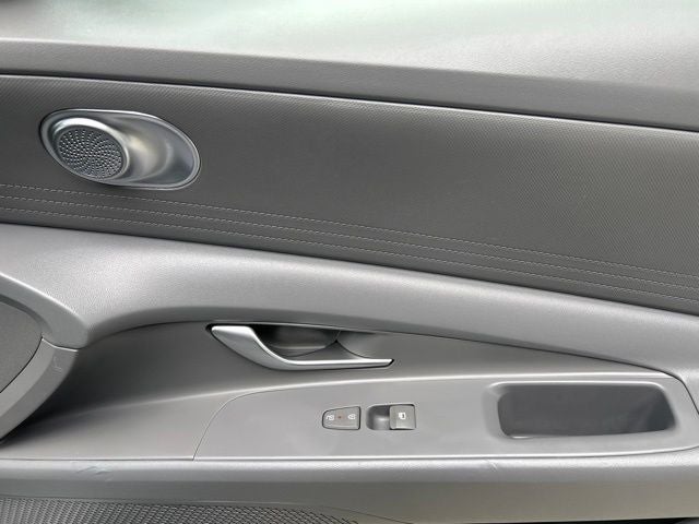 2025 Hyundai ELANTRA SE CERTIFIED