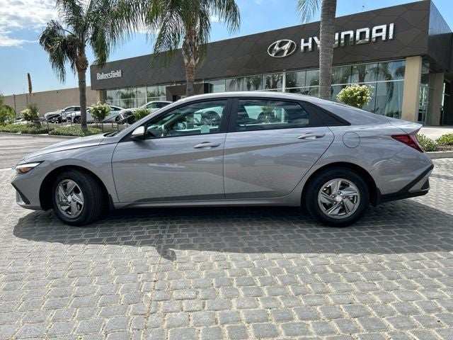 2025 Hyundai ELANTRA SE CERTIFIED