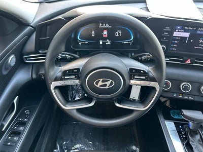 2025 Hyundai ELANTRA SE CERTIFIED