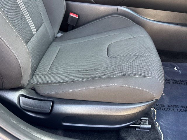 2025 Hyundai ELANTRA SE CERTIFIED