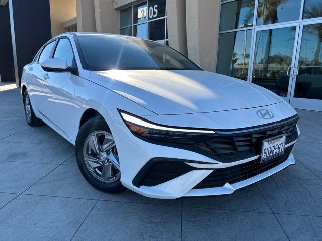 2025 Hyundai ELANTRA SE CERTIFIED