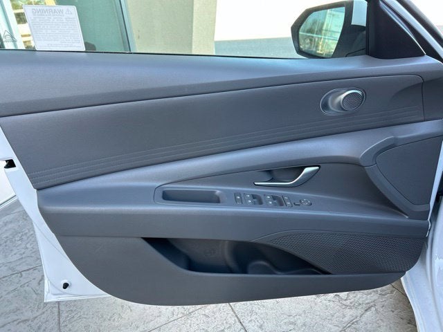 2025 Hyundai ELANTRA SE CERTIFIED