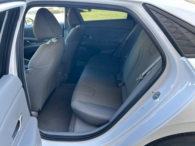 2025 Hyundai ELANTRA SE CERTIFIED